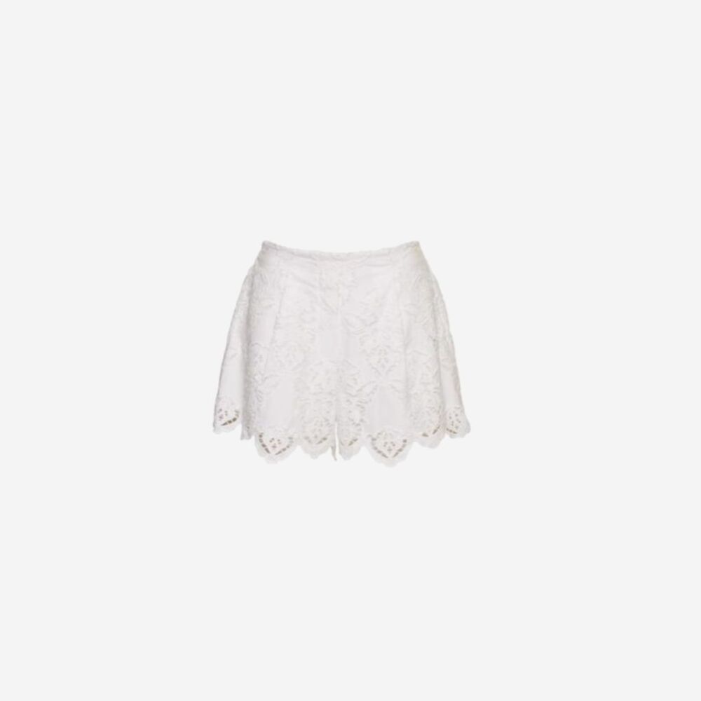 Cara Cara NWT Trish White Embroidered Eyelet Scalloped Shorts, M - PrivaseaVault